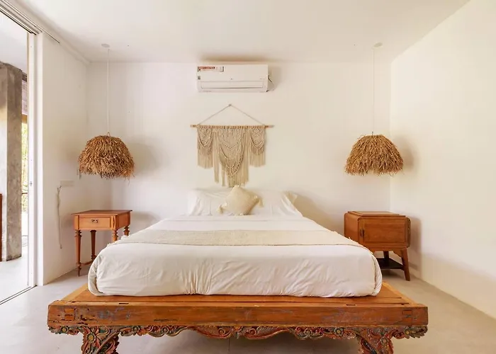 Vittoria Bali Villa *